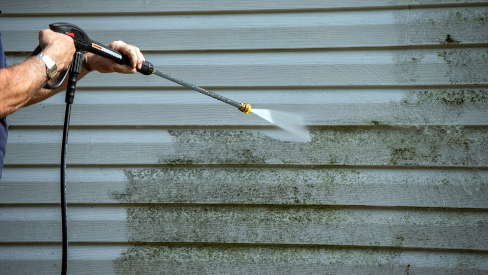 Siding pressure washing